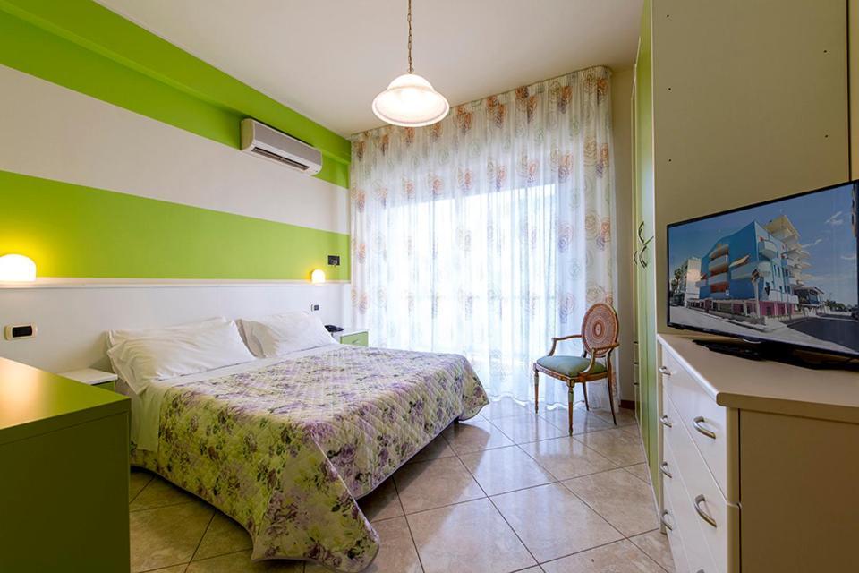 Hotel Le Soleil San Benedetto del Tronto Exterior photo